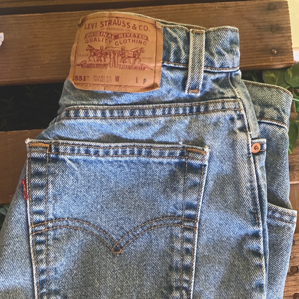 Levi’s 551 High Wasted Shorts